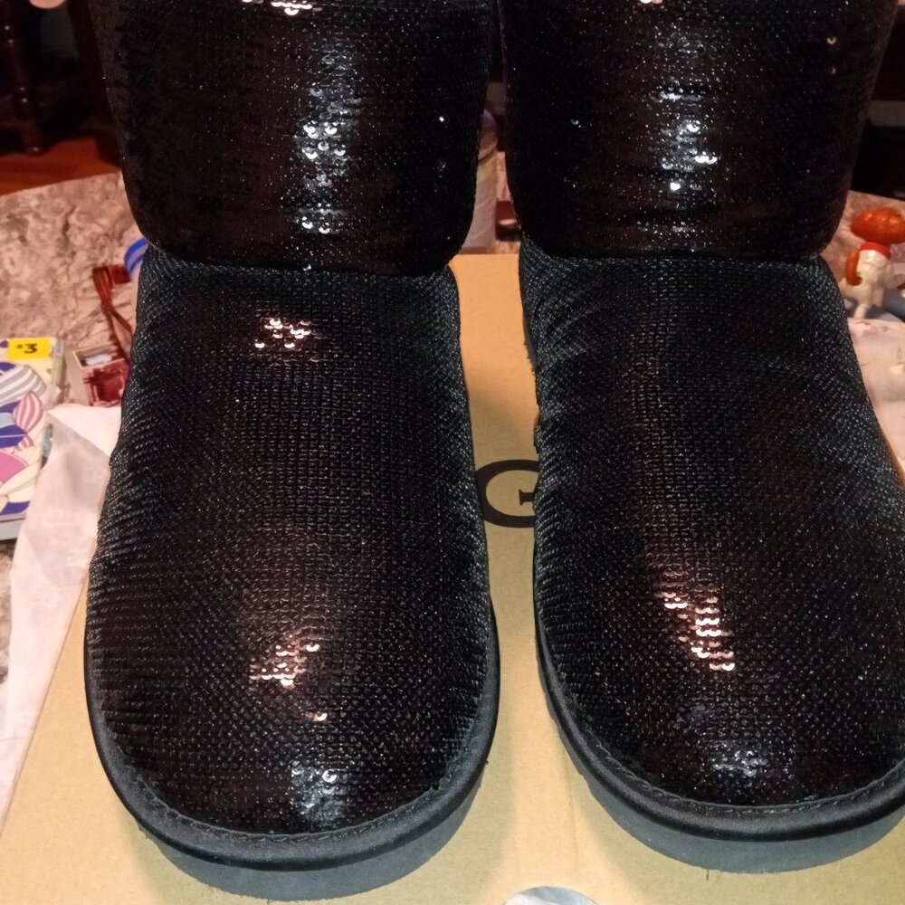 Black Sequin Women's Winter Boots